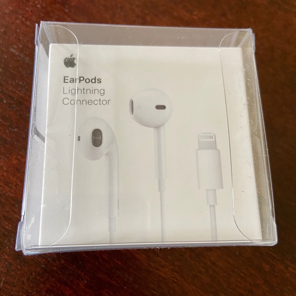 Brand New Apple EarPods 🎧 🍎